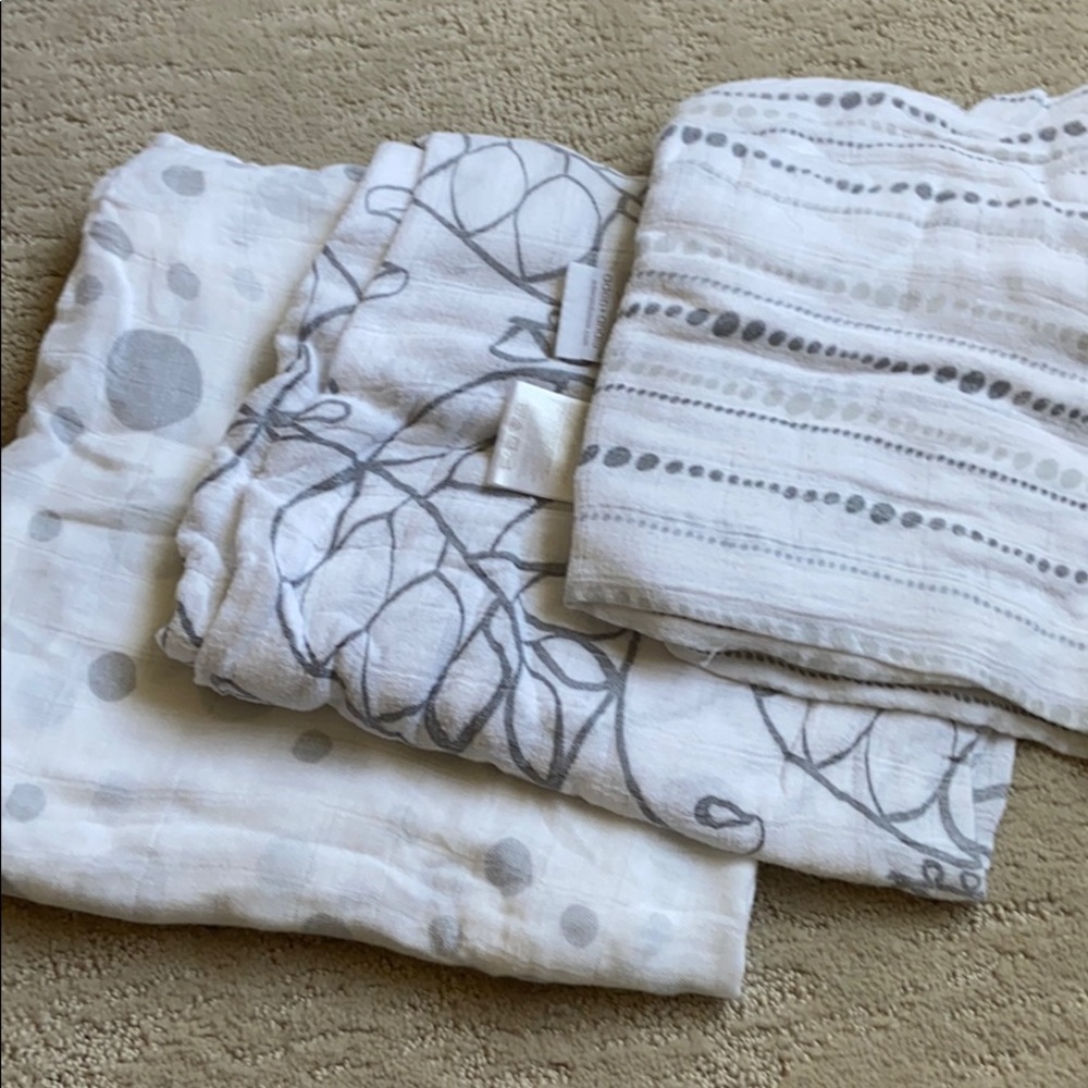 Bamboo swaddles